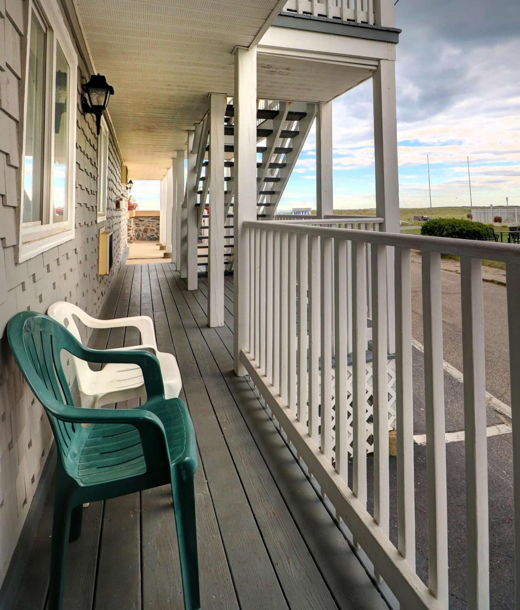 Sea View Inn Олд Орчард Бийч Екстериор снимка