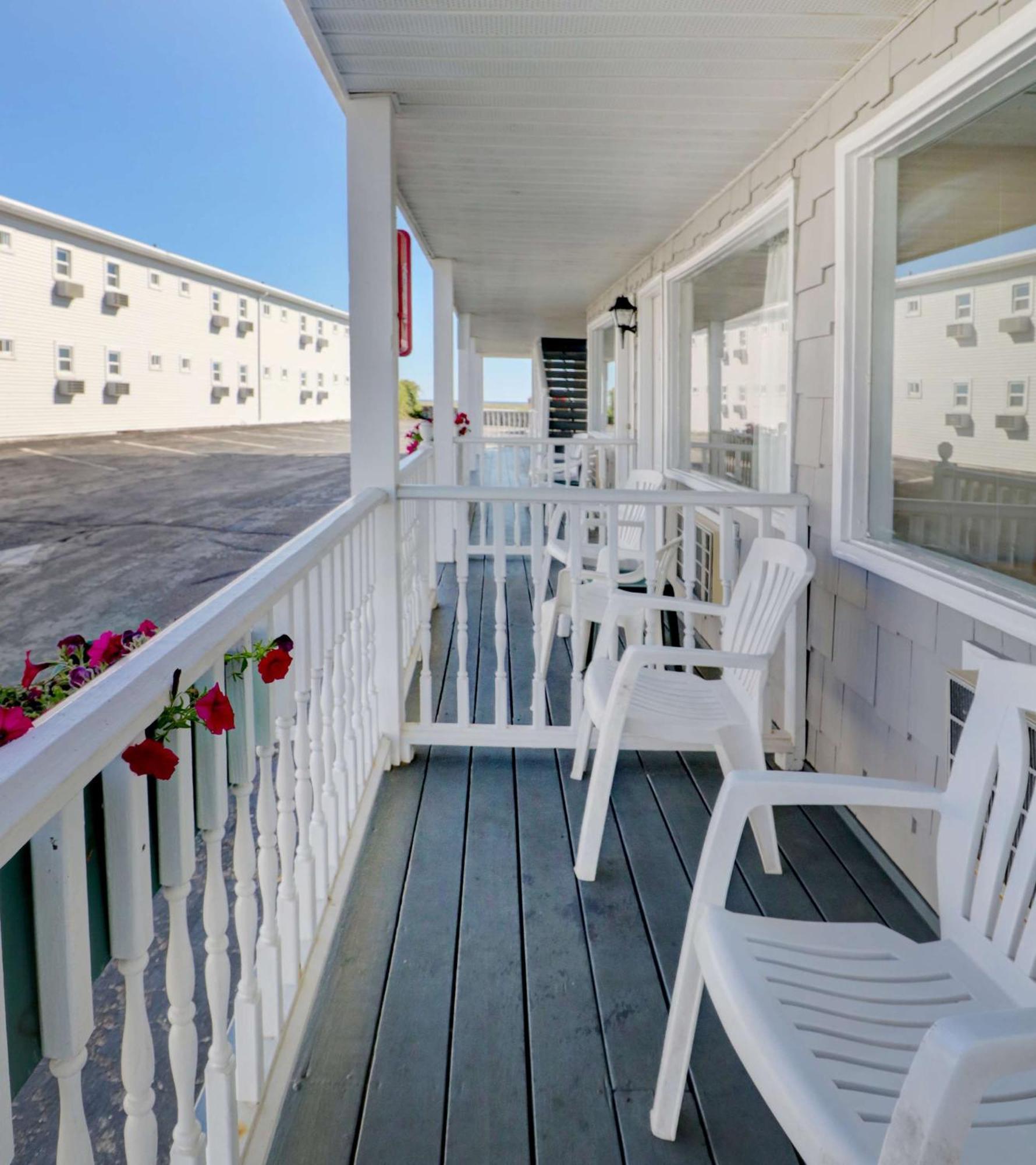 Sea View Inn Олд Орчард Бийч Екстериор снимка